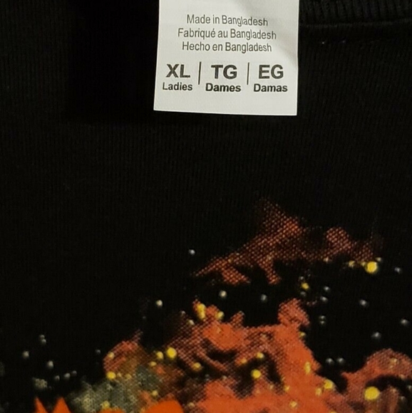 NEW Harry Potter XL Women's Goblet of Fire T-Shirt - Picture 5 of 9